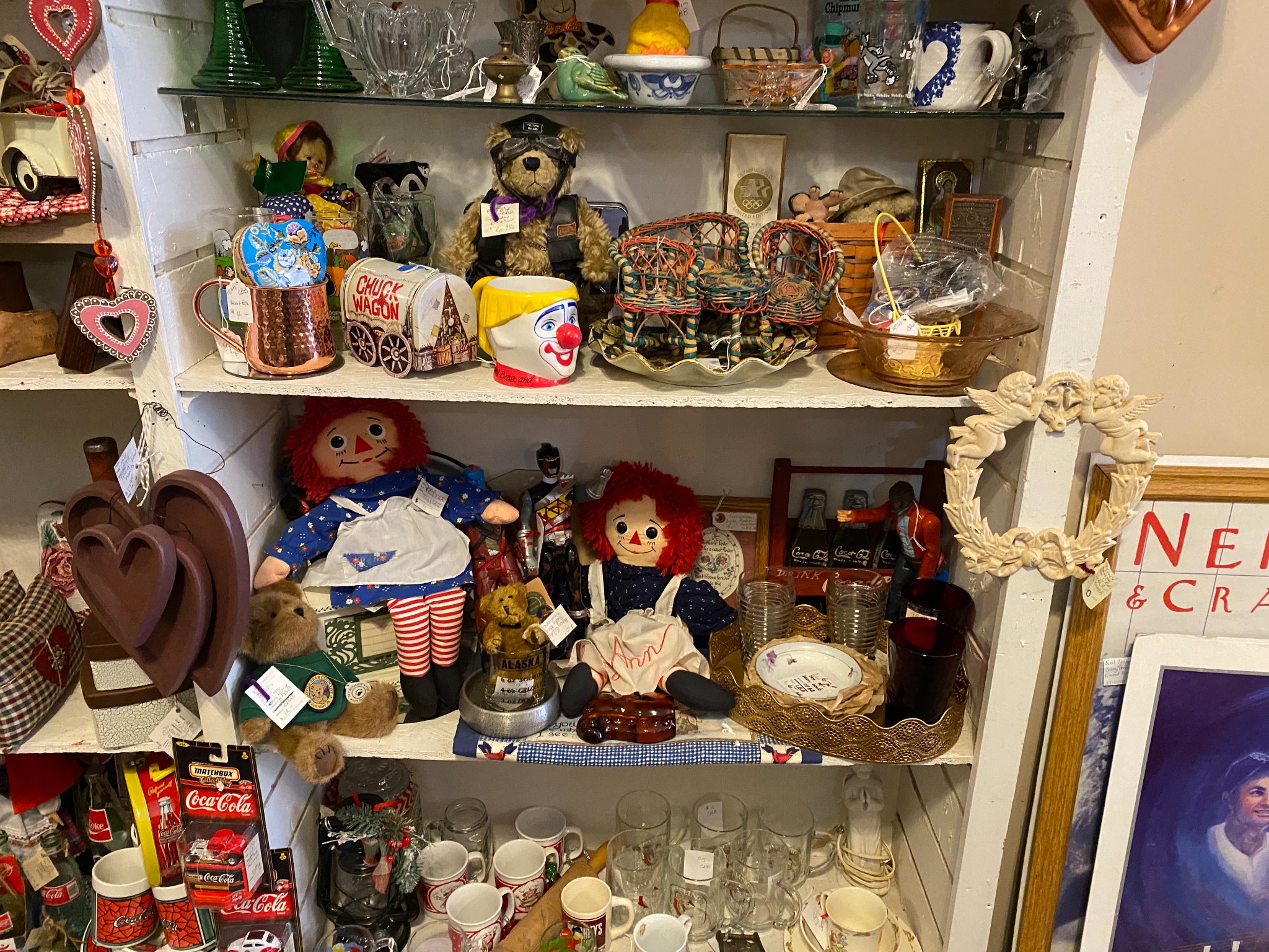 B & L Antiques and Collectibles